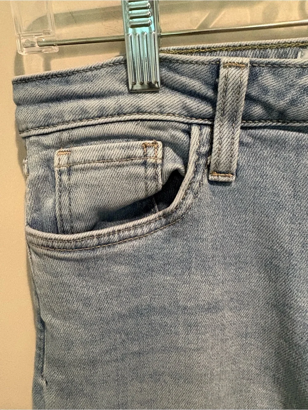 Just Black Denim Women’s Size 28 Light Wash Frayed Hem Straight Leg Jeans